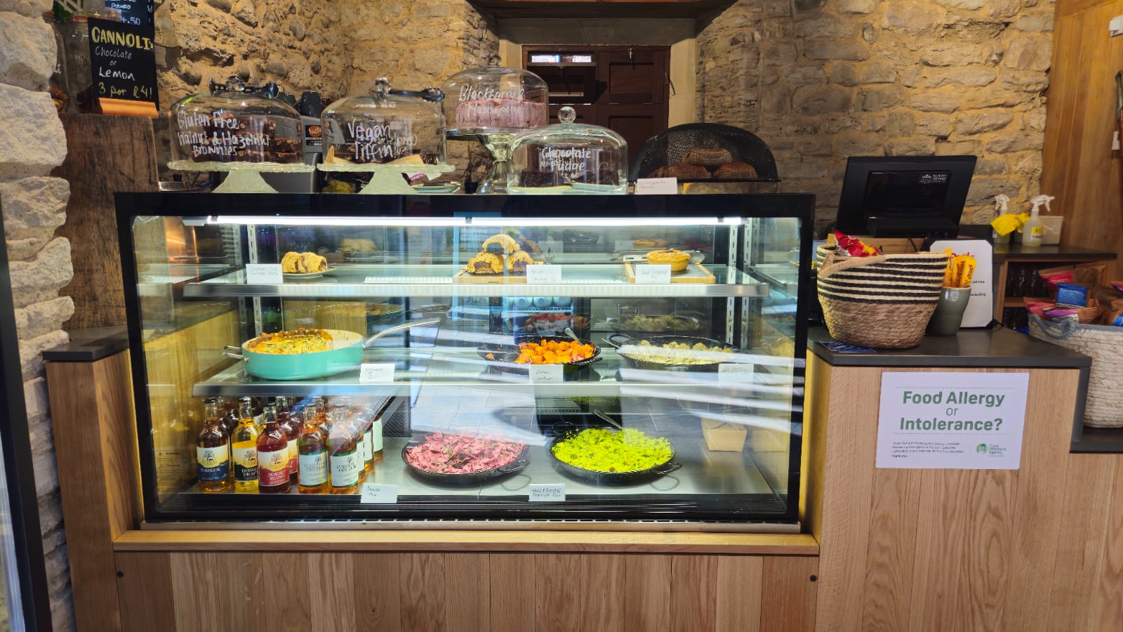 WhatsApp Image 2025-09-22 at 09.46.31